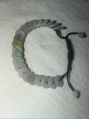 100%  type A nature jade bracelet